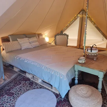 Tente Glamping Bluebird à La Ferme De La Chevêche * Fosses-La-Ville
