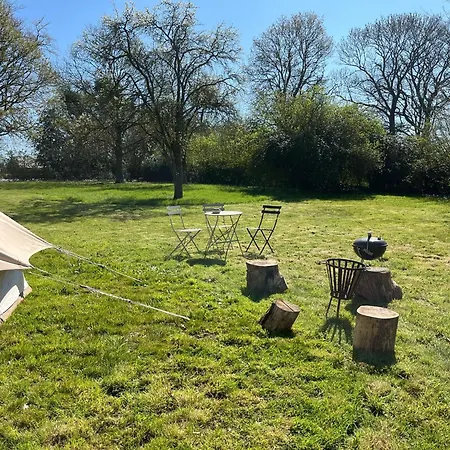 Campismo de Luxo Tente Glamping Bluebird à La Ferme De La Chevêche